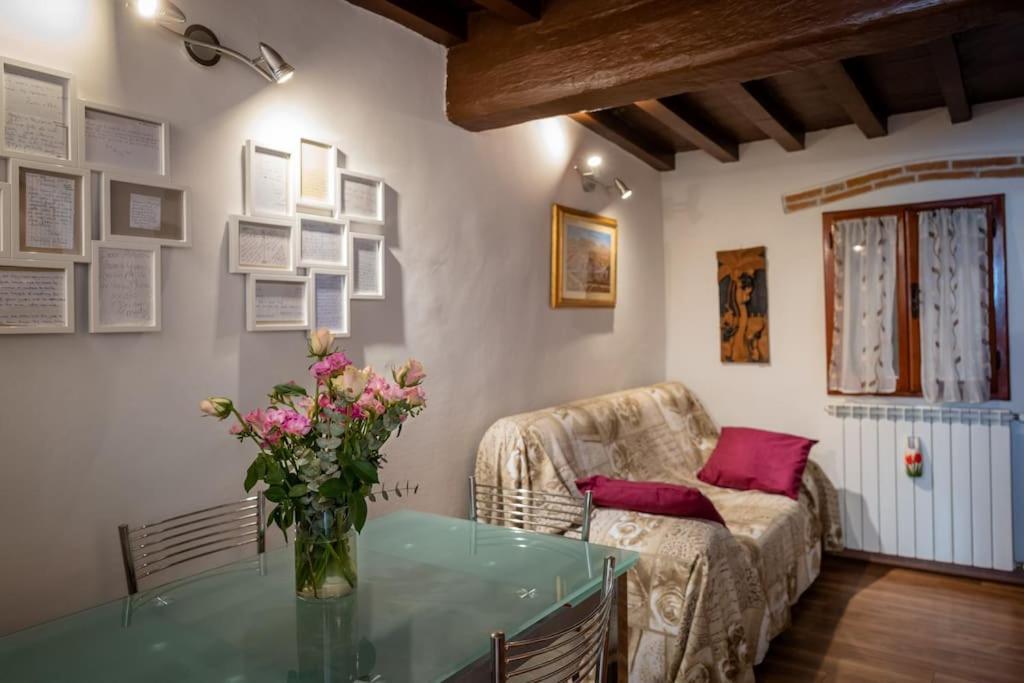 Monica Appartamento Con Giardino Al Ponte Vecchio Флоренция Екстериор снимка